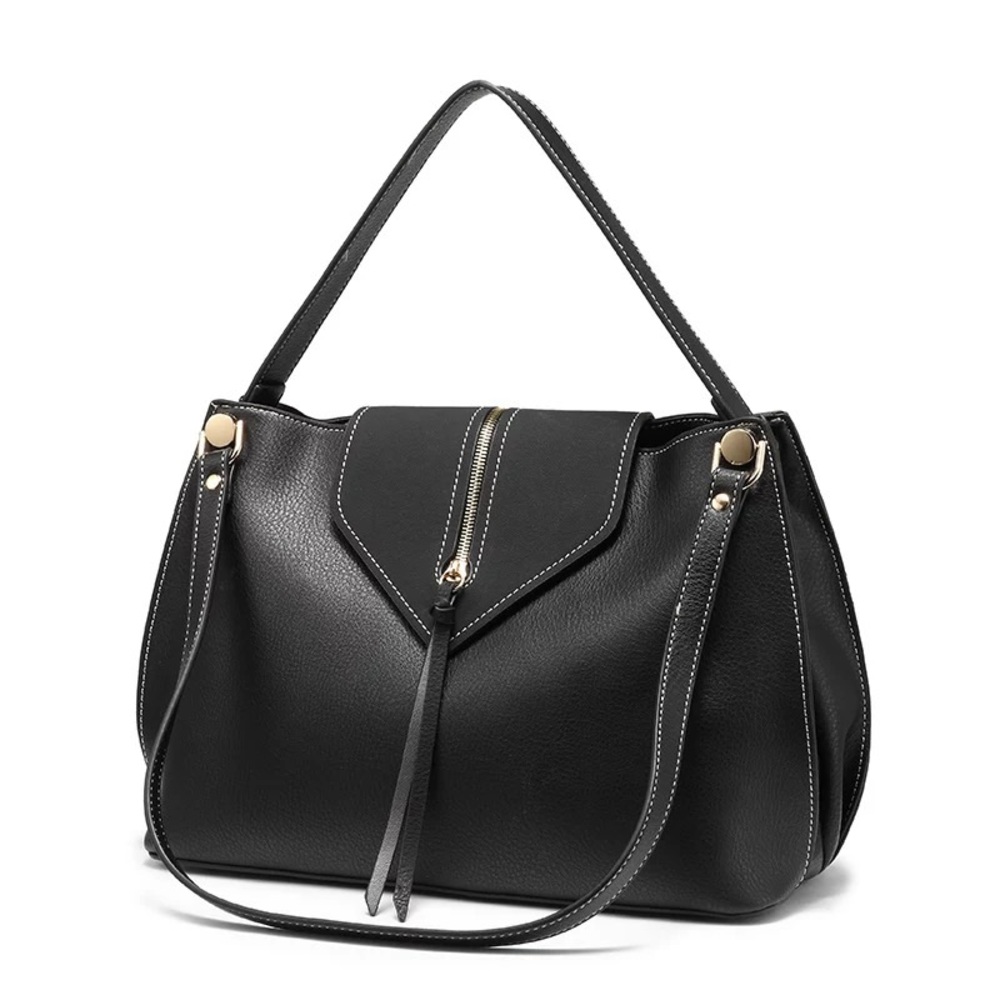 Black handbag, shoulder bag